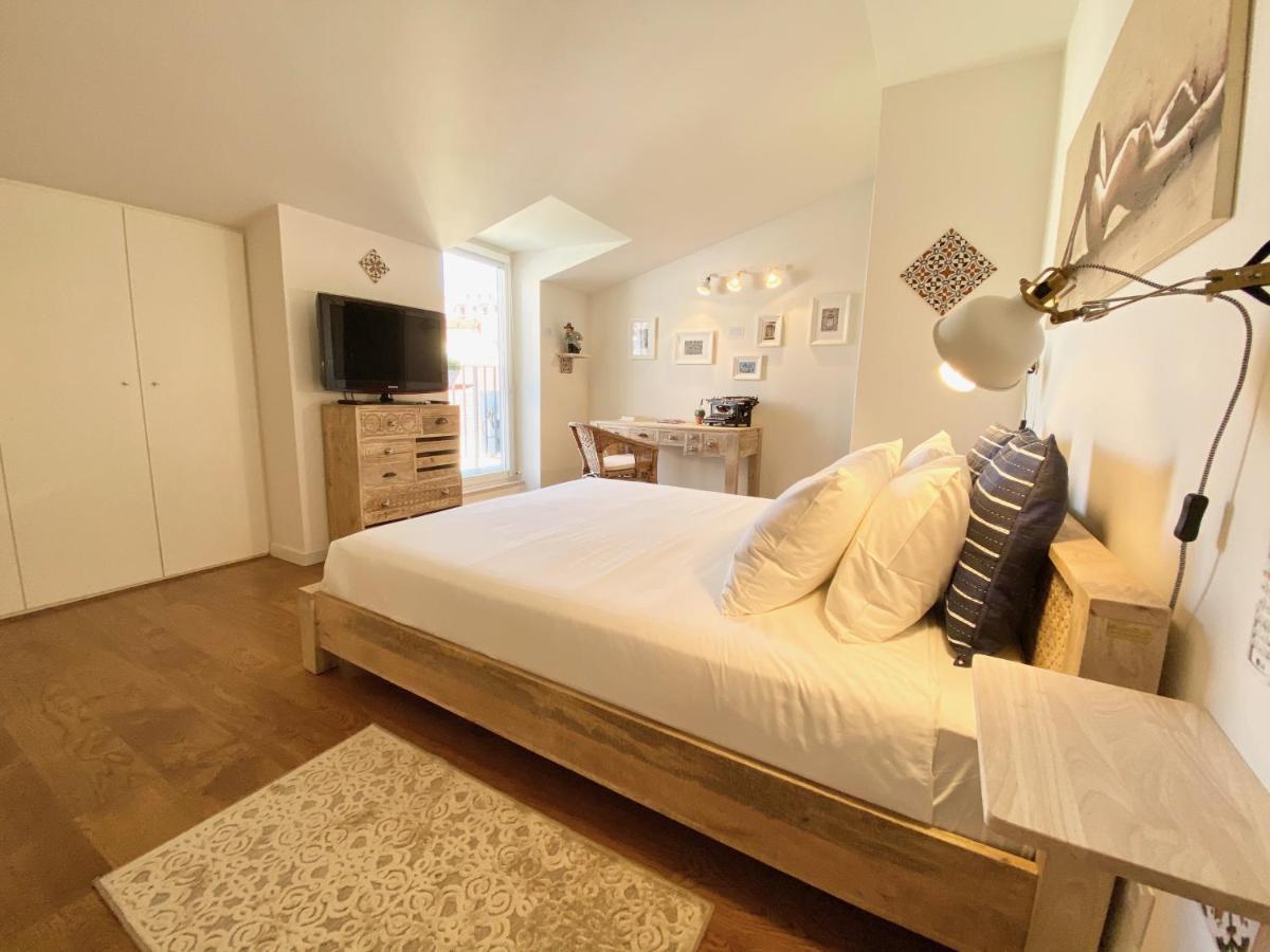 Unique Apartment By Myplaceforyou, In The Center Of Lisbon With Views Over The City And The Tagus River Kültér fotó